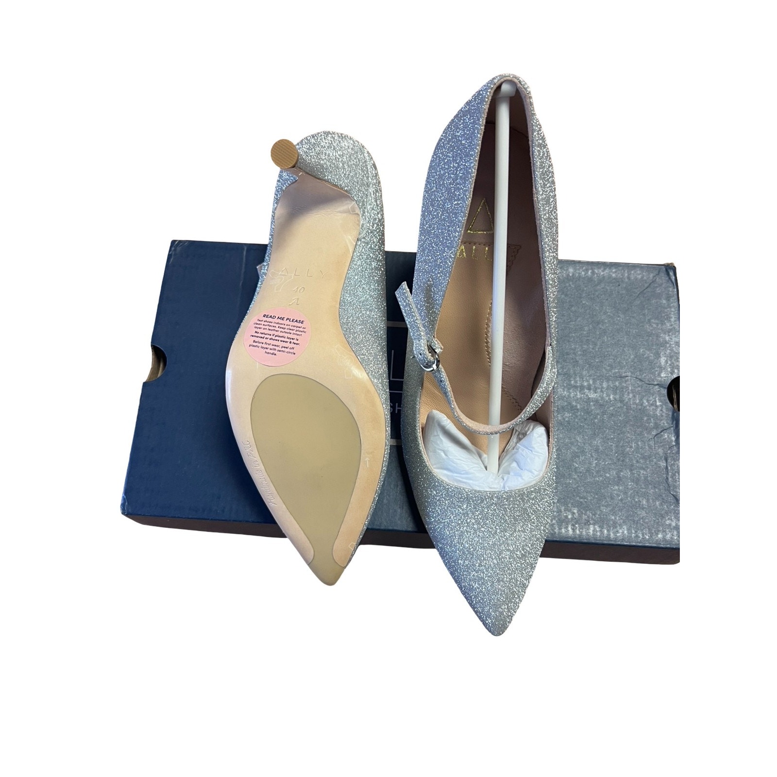 Ally Shoes Mary Jane Pump Silver Shimmer Glitter Size 9 Narrow Nib — image 5 of 8